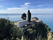 Der Friedhof von Manarola, herrlich über dem Meer gelegen.